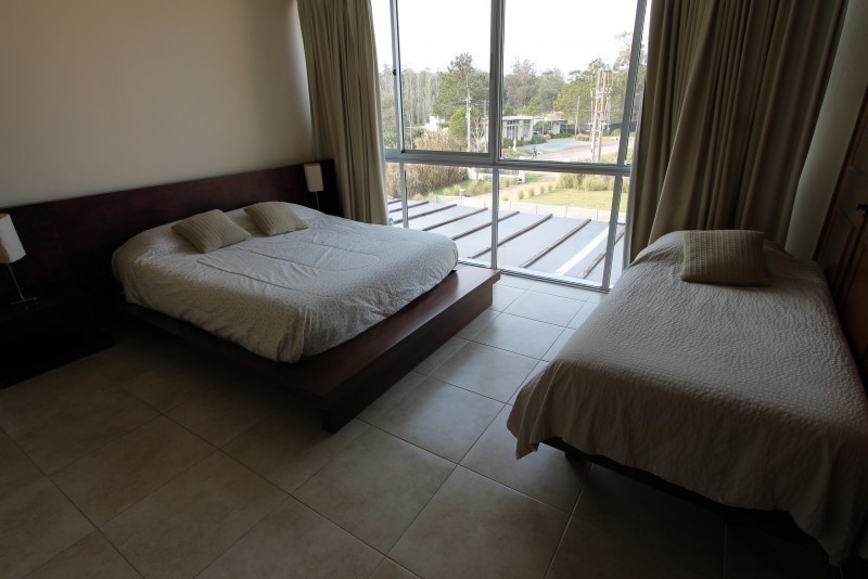 Casa en venta y alquiler en La Barra