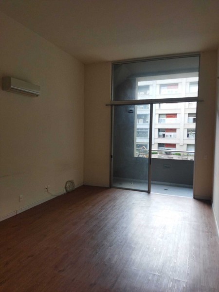 Excelente Monoambiente !! Ideal para inversión!  Rentado en  $ 19.200 se reajusta en octubre 