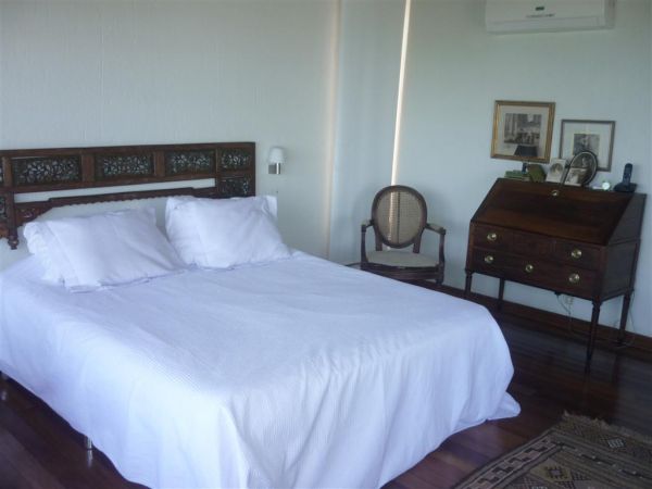 Casa en alquiler en Balneario Buenos Aires.