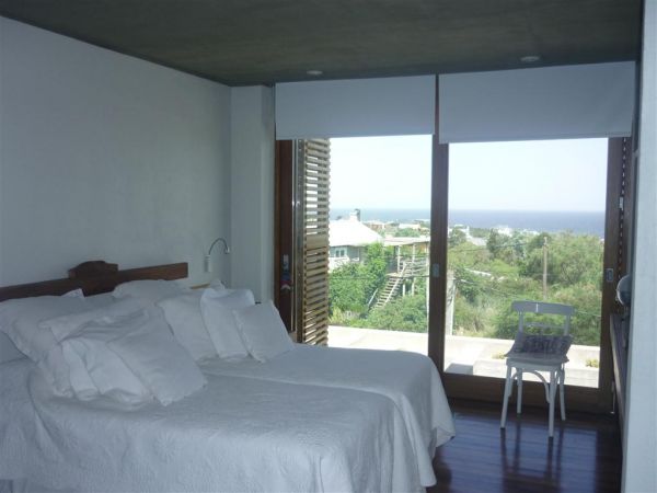 Casa en alquiler en Balneario Buenos Aires.