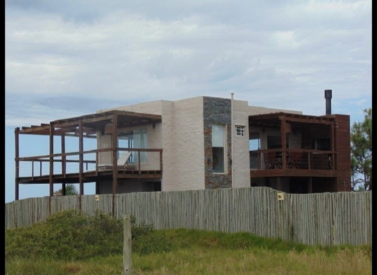 Casa frente al mar en Balneario Bs As