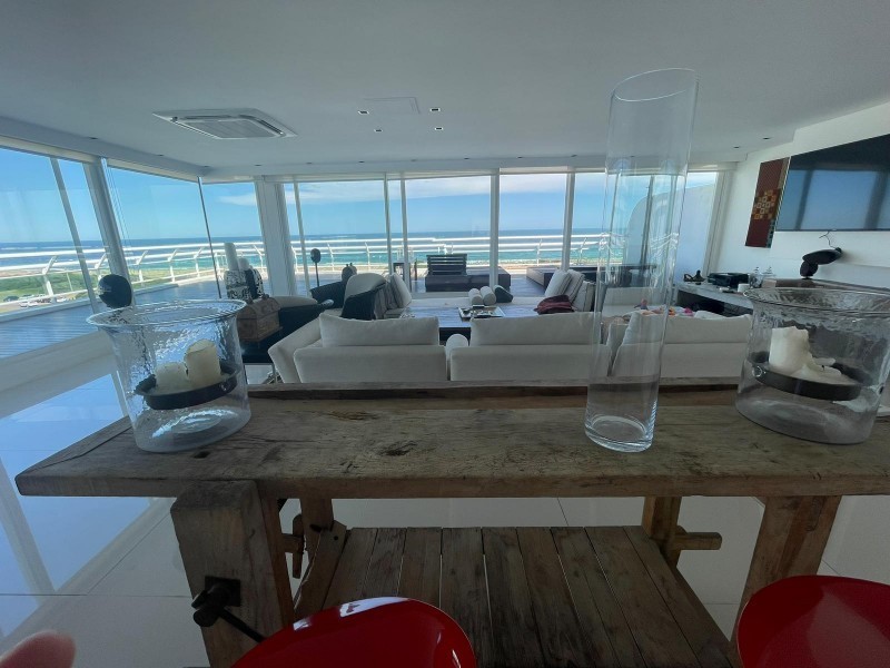 Espectacular Penthouse en venta en La Brava