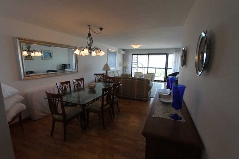 Excelente Penthouse en venta frente al mar en Rincón del Indio