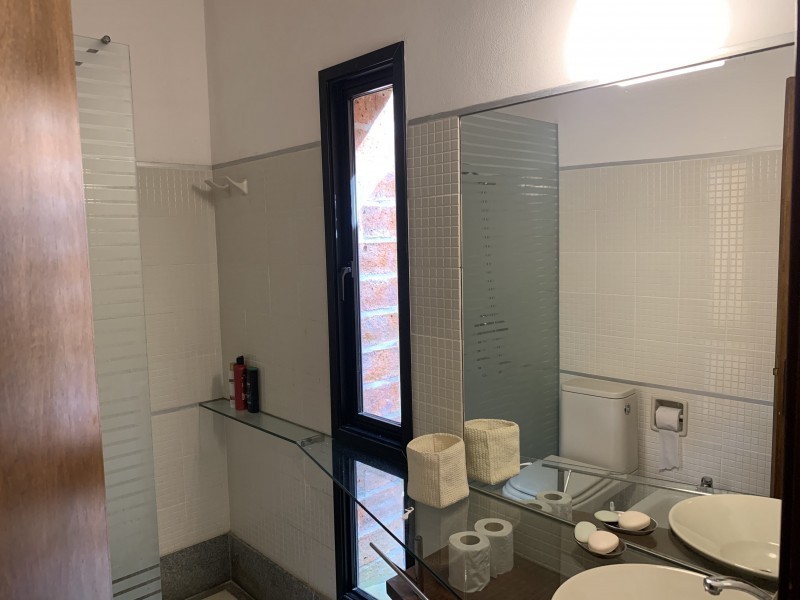 Casa en venta en Laguna Blanca - Oportunidad