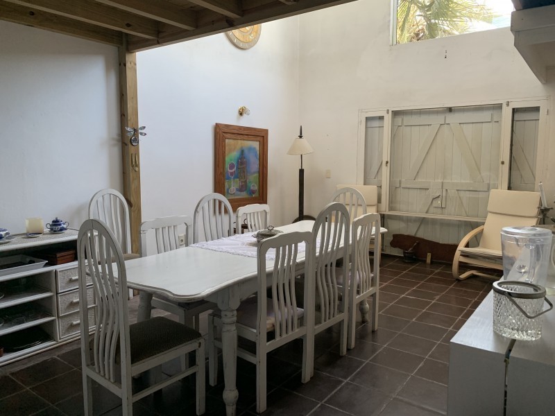 Casa en venta en manantiales de la ruta al mar