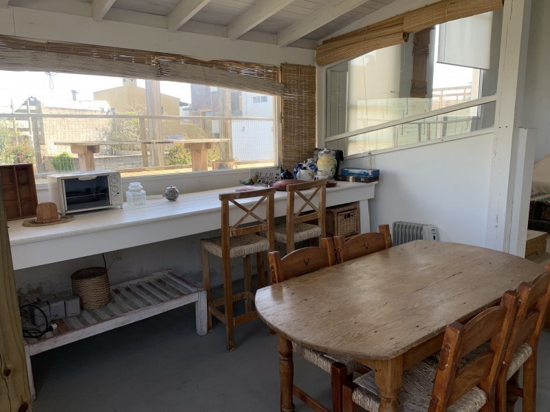 Casa en venta en manantiales de la ruta al mar