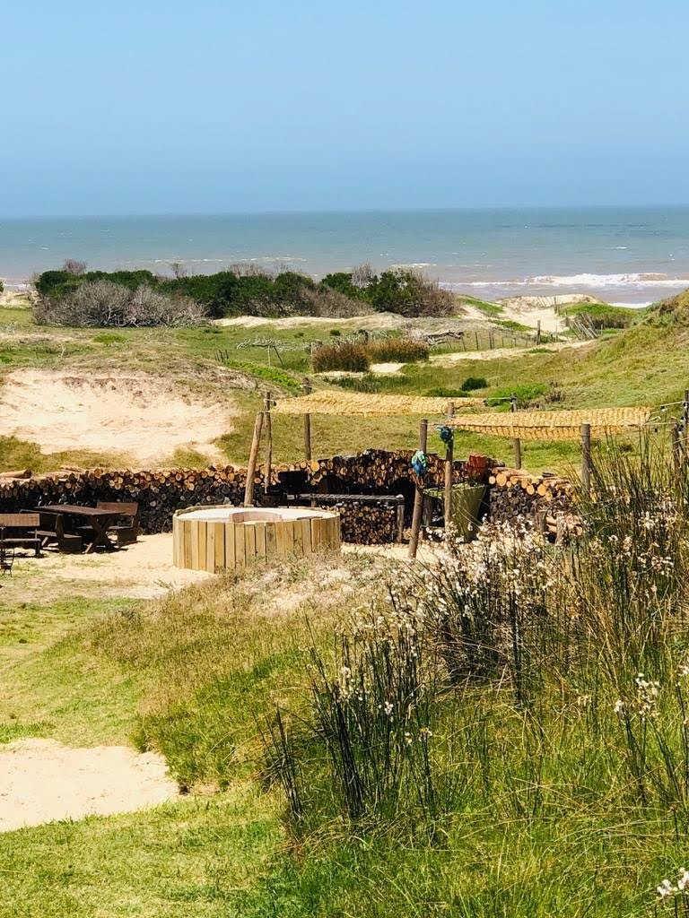 Lotes de 2500 metros entre lagunas, mar y arena blanca