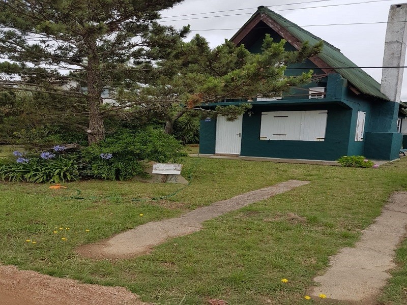 Casa en venta en Balneario Buenos Aires.