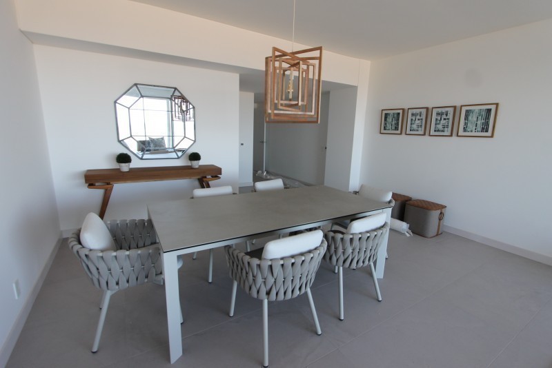 Alquiler Le Parc III frente a Playa Brava con exclusivos amenities