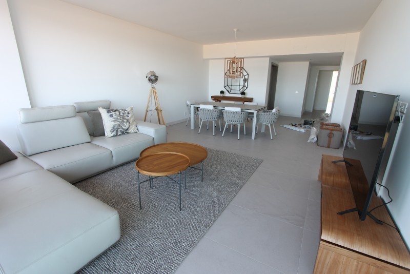 Alquiler Le Parc III frente a Playa Brava con exclusivos amenities