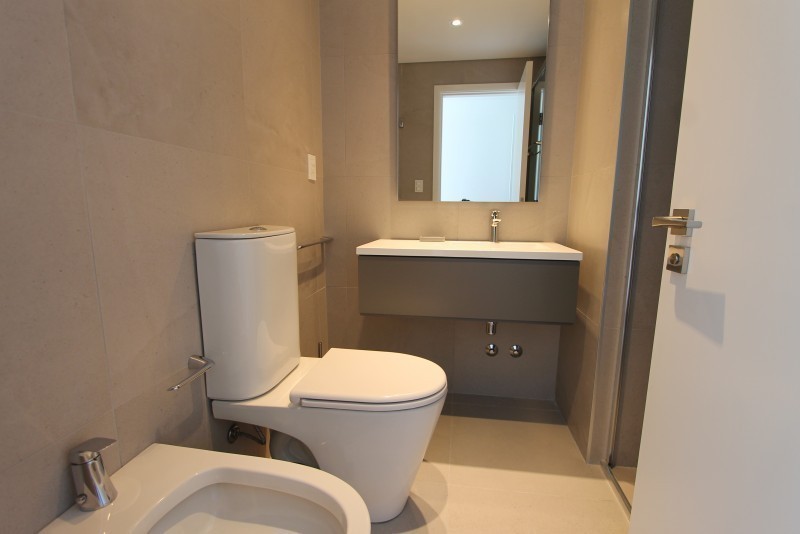 Alquiler Le Parc III frente a Playa Brava con exclusivos amenities