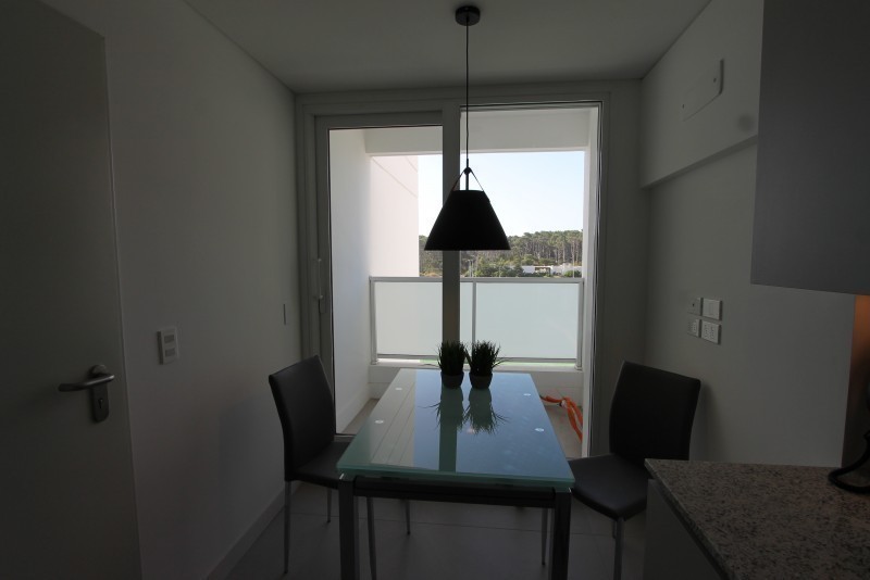 Alquiler Le Parc III frente a Playa Brava con exclusivos amenities