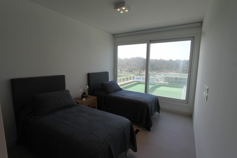 Alquiler Le Parc III frente a Playa Brava con exclusivos amenities