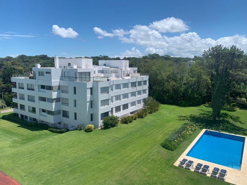 Departamento Penthouse primera linea brava