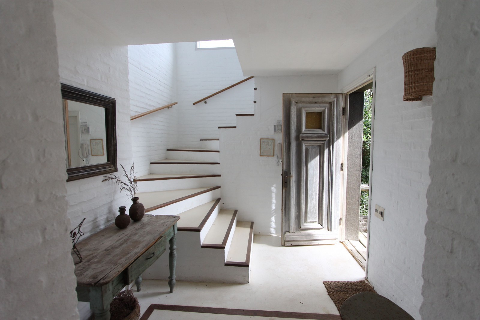 Muy linda casa en venta y alquiler en La Juanita