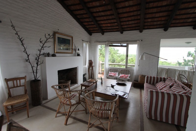 Muy linda casa en venta y alquiler en La Juanita