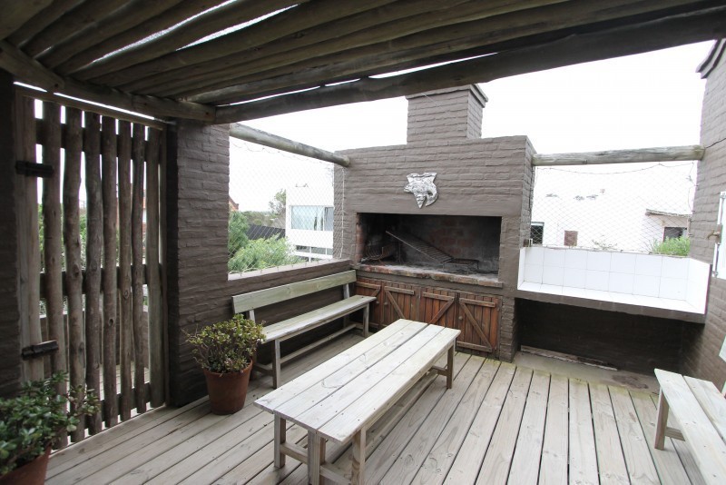 Muy linda casa en venta y alquiler en La Juanita