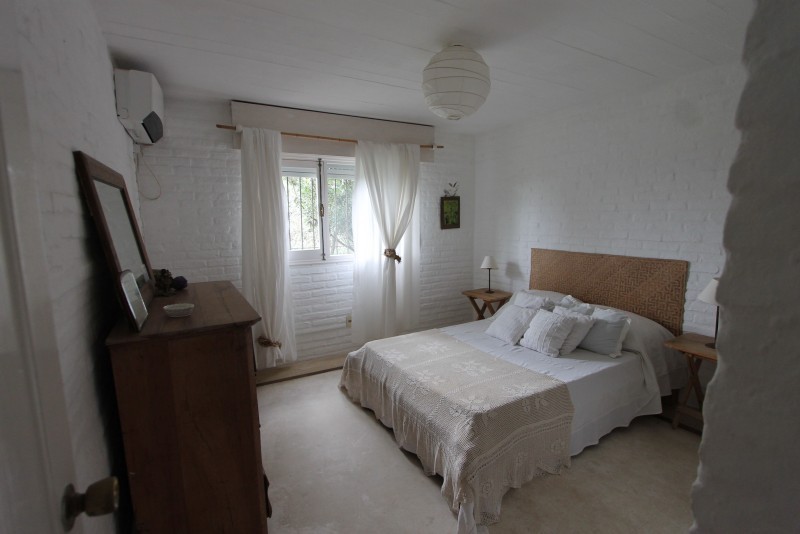 Muy linda casa en venta y alquiler en La Juanita