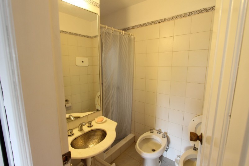 Muy linda casa en venta y alquiler en La Juanita