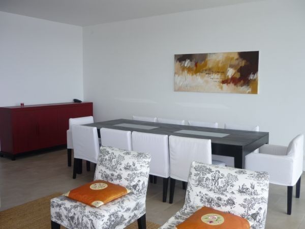 Amplio departamento en alquiler con vista a la Desembocadura, La Barra.