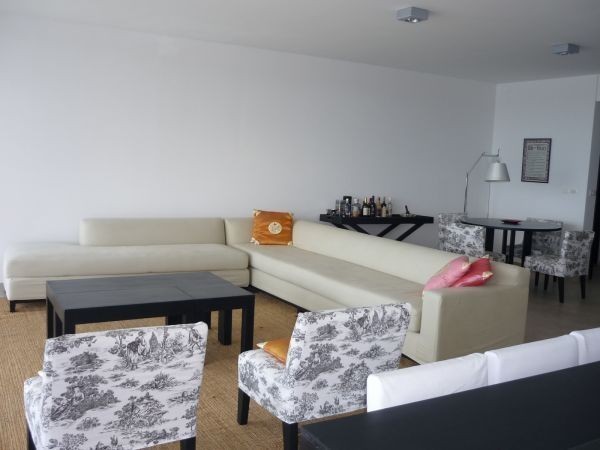 Amplio departamento en alquiler con vista a la Desembocadura, La Barra.