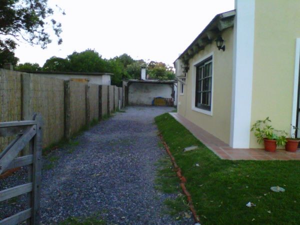 Cómoda casa a sólo una cuadra del mar.