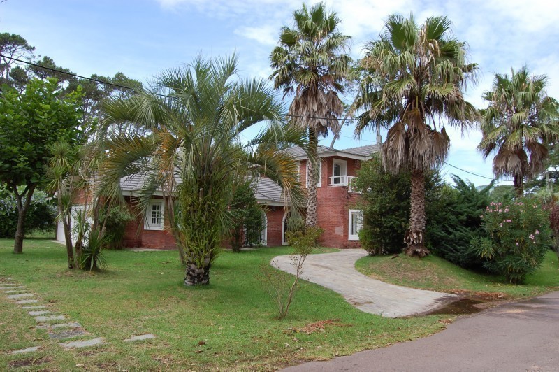 Casa en venta en Lugano Punta del este
