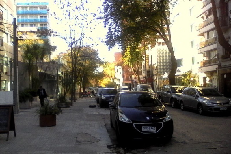 Be Tower, Cordón, Montevideo