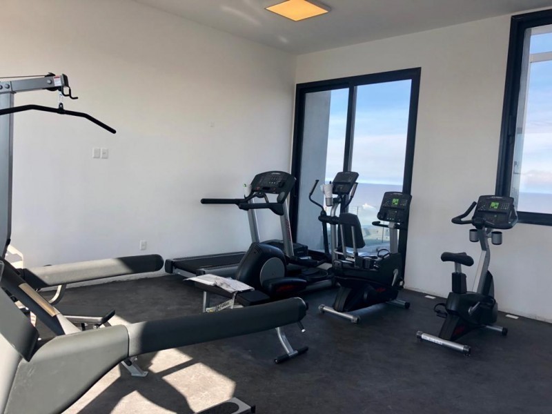 Departamento primera línea al Puerto de Buceo en venta