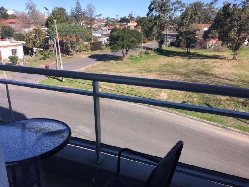 Departamento en venta con renta en Punta del este
