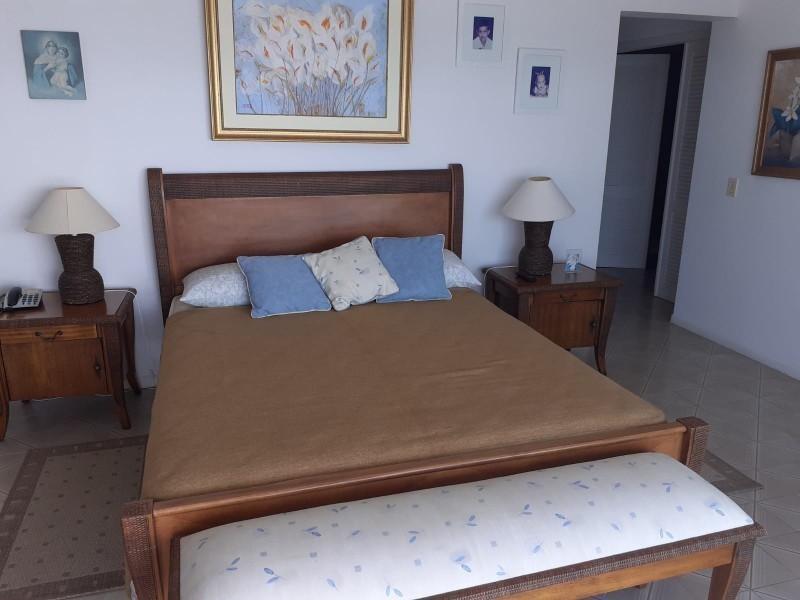 Departamento en venta primera linea Punta del este