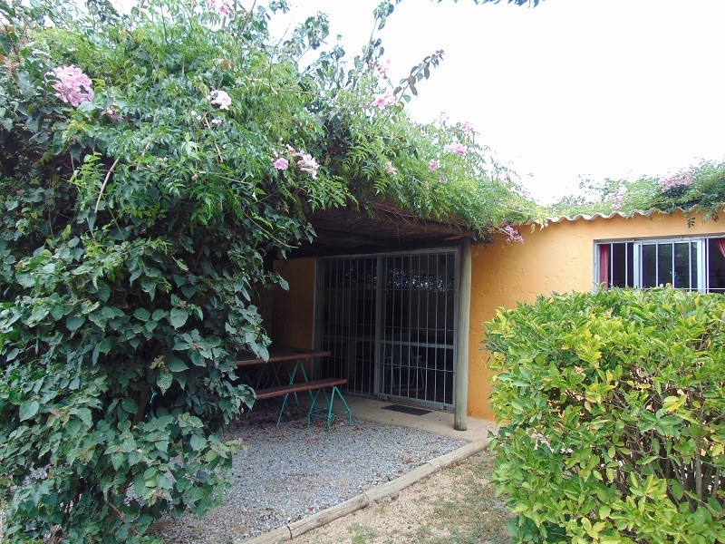 Casa en venta y alquiler en Balneario Buenos Aires.