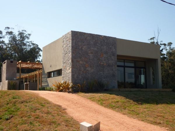 Moderna Casa en alquiler en Pueblo San Vicente.