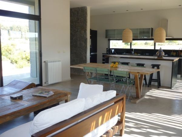 Moderna Casa en alquiler en Pueblo San Vicente.