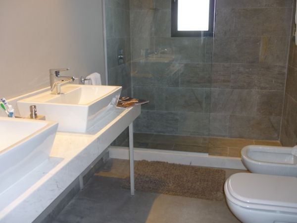 Moderna Casa en alquiler en Pueblo San Vicente.