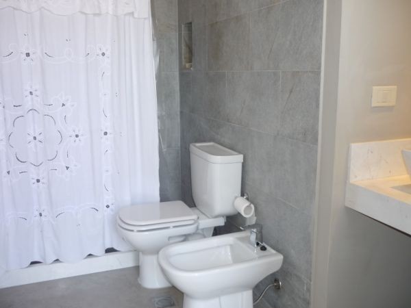Moderna Casa en alquiler en Pueblo San Vicente.