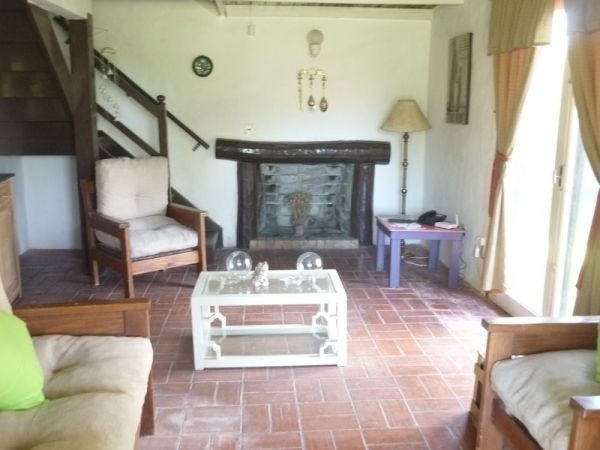Casa en alquiler en Balneario Buenos Aires.