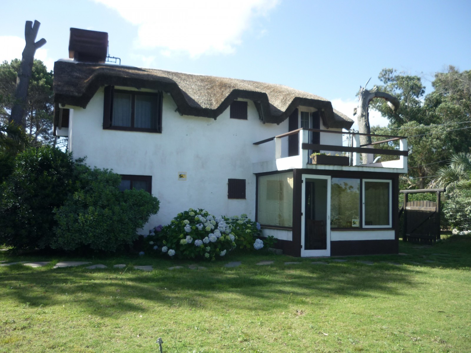 Casa en alquiler en Balneario Buenos Aires.