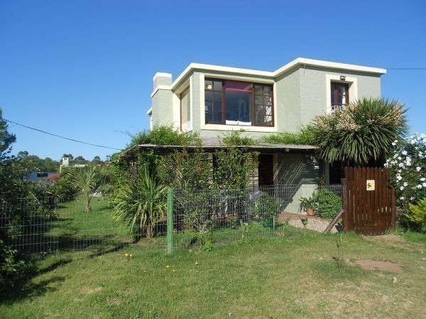 Casa en alquiler en Balneario Buenos Aires.