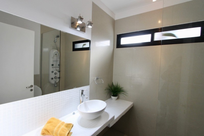 Casa moderna en venta en montoya