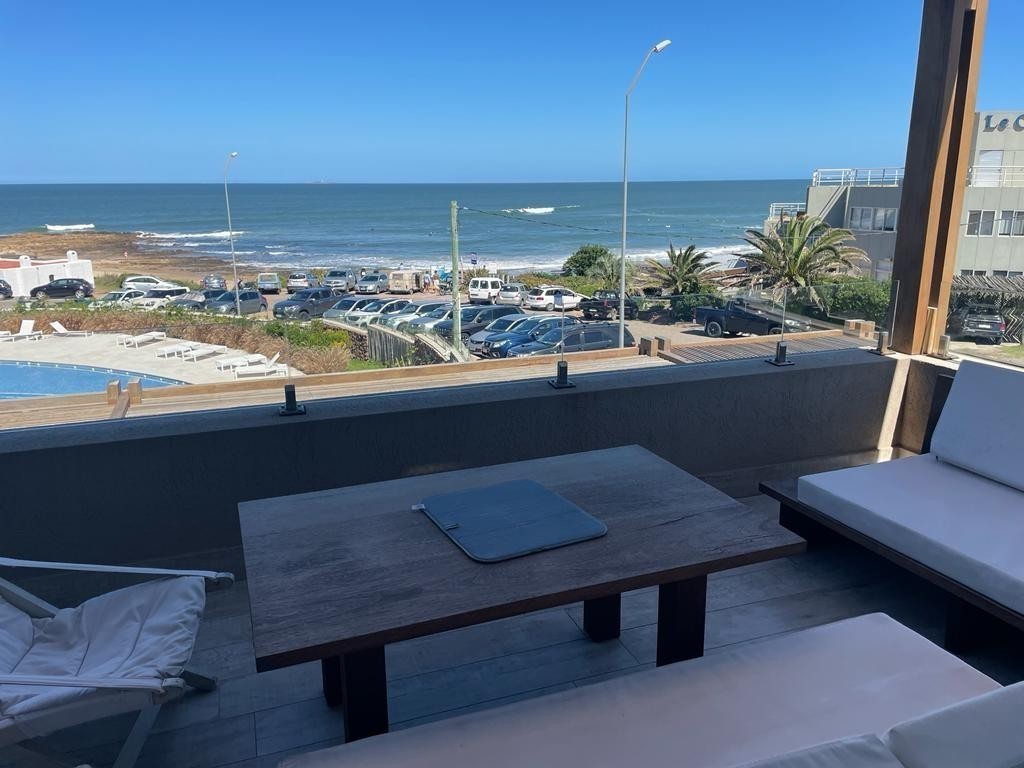 Palcos de La Posta en venta