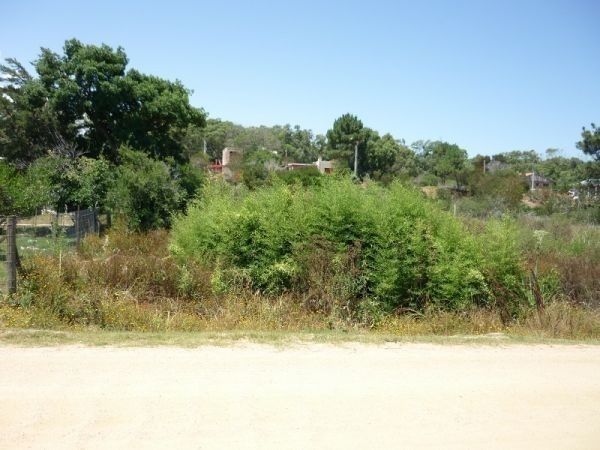 Terreno en venta en Balneario Buenos Aires.