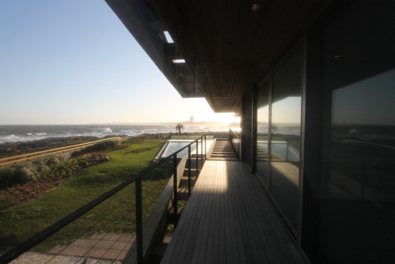 Increible planta frente al mar en venta en La Barra