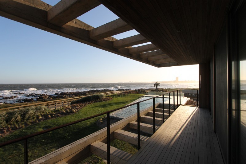 Exclusivo departamento en primera linea de La Barra en venta