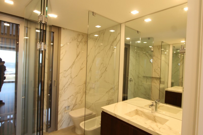 Exclusivo departamento en primera linea de La Barra en venta