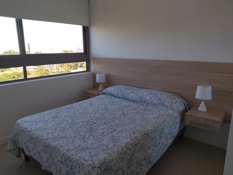 Cómodo dpto de dos dormitorios y dos baños uno en suite