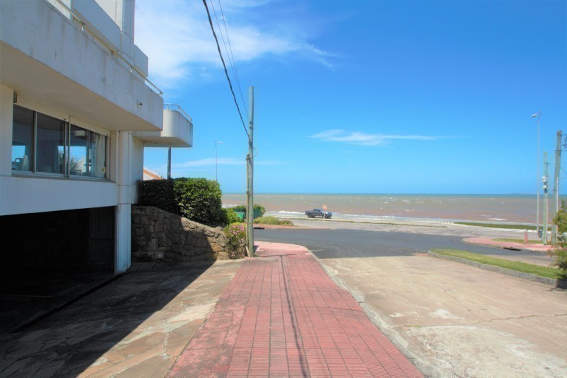 Departamento frente al mar en Peninsula con vista al mar