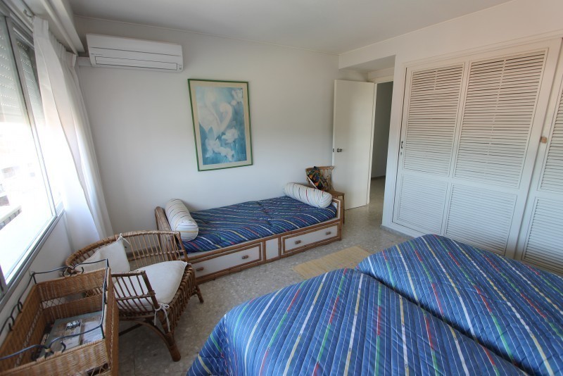 Departamento en alquiler en playa Mansa Punta del este