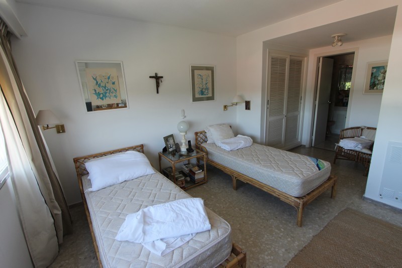 Departamento en alquiler en playa Mansa Punta del este