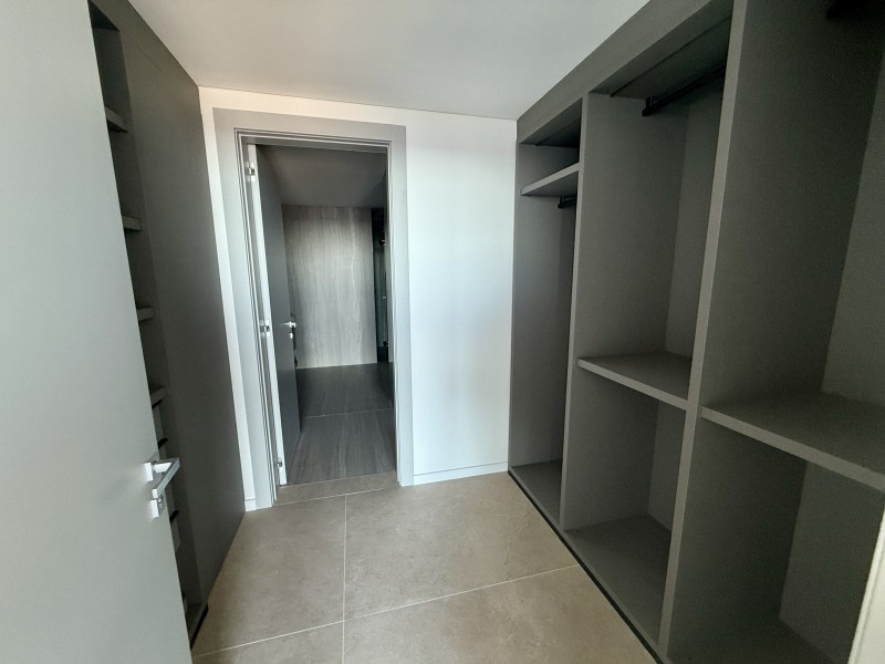 Arte Barra, Penthouse en primera linea